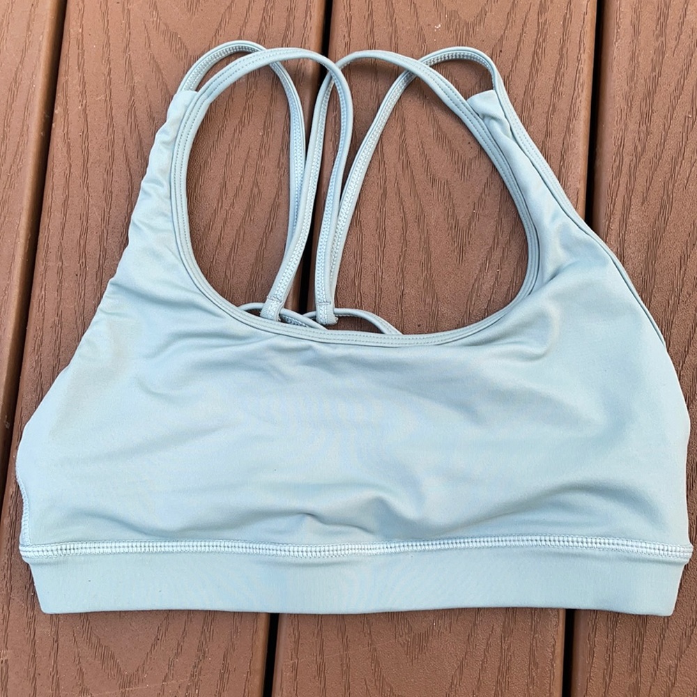 P’Tula sports bra medium